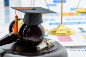 What Skills Does a Paralegal Need?
